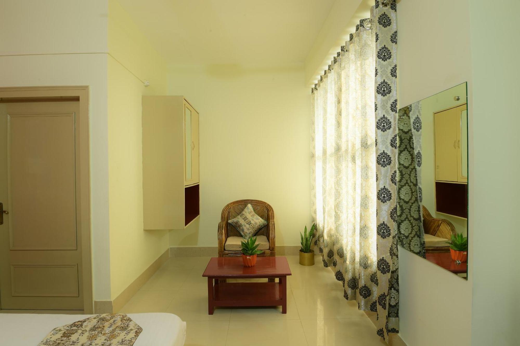 Hotel Bhargav Guwahati Exterior foto